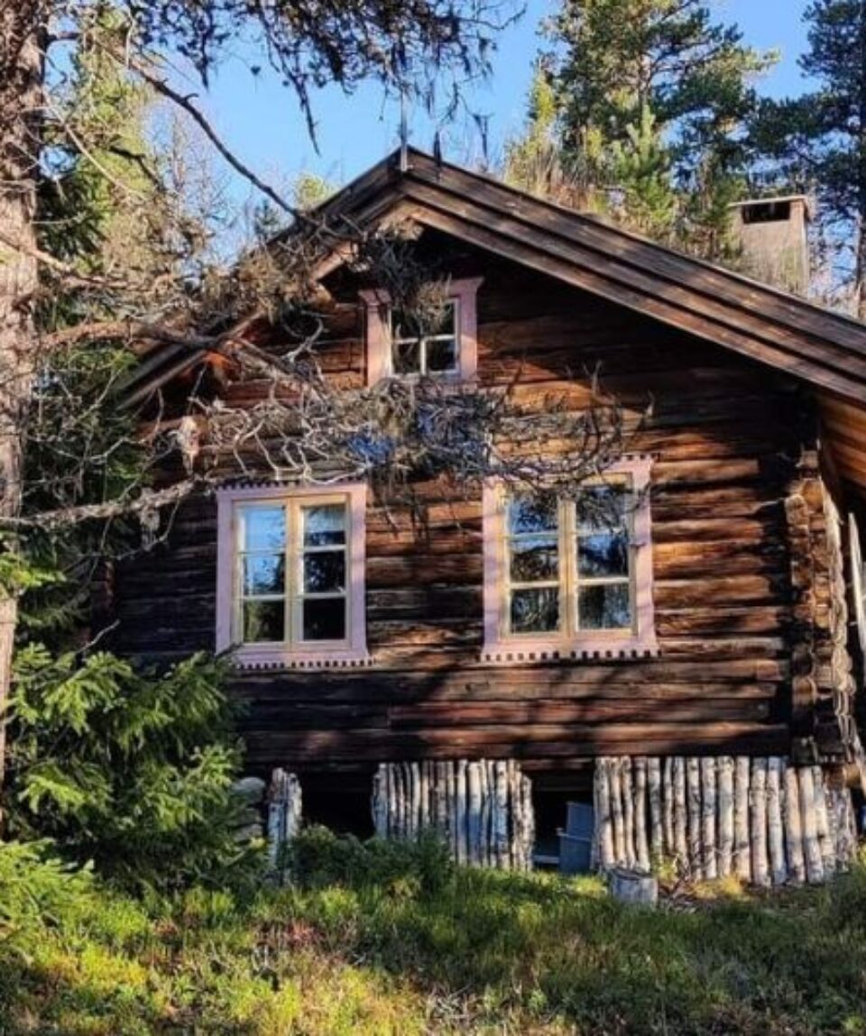 Sigulda guest house in forest