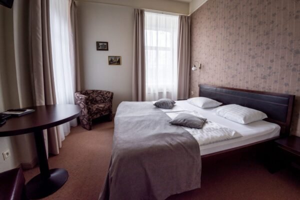 hotel-sigulda-accommodation Hotel Sigulda exterior and accommodation rooms